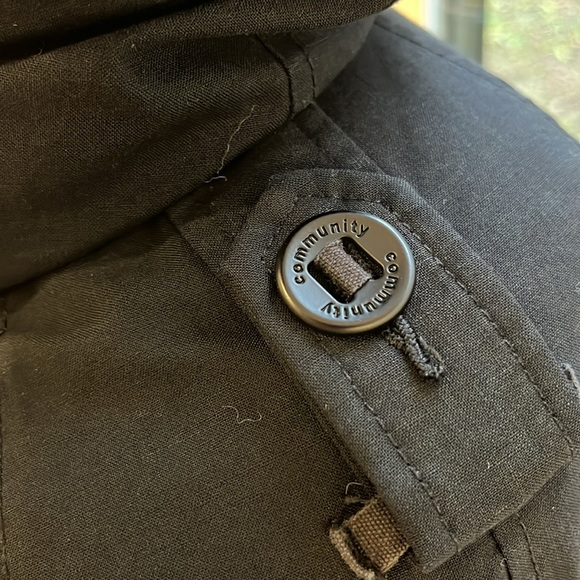 VGUC Community from Aritzia jacket - Picture 8 of 15